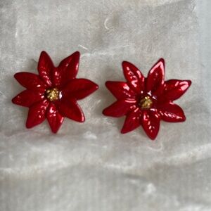 2/$20 Vintage Avon Gold and Red Pair of Enamel Poinsettia Earrings